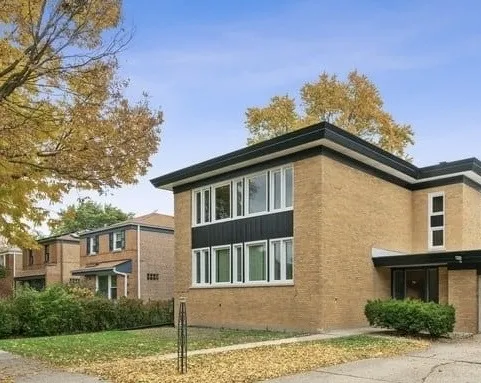 9033 Ewing Ave, Evanston, 60203, USA 60203-Skokie-IL