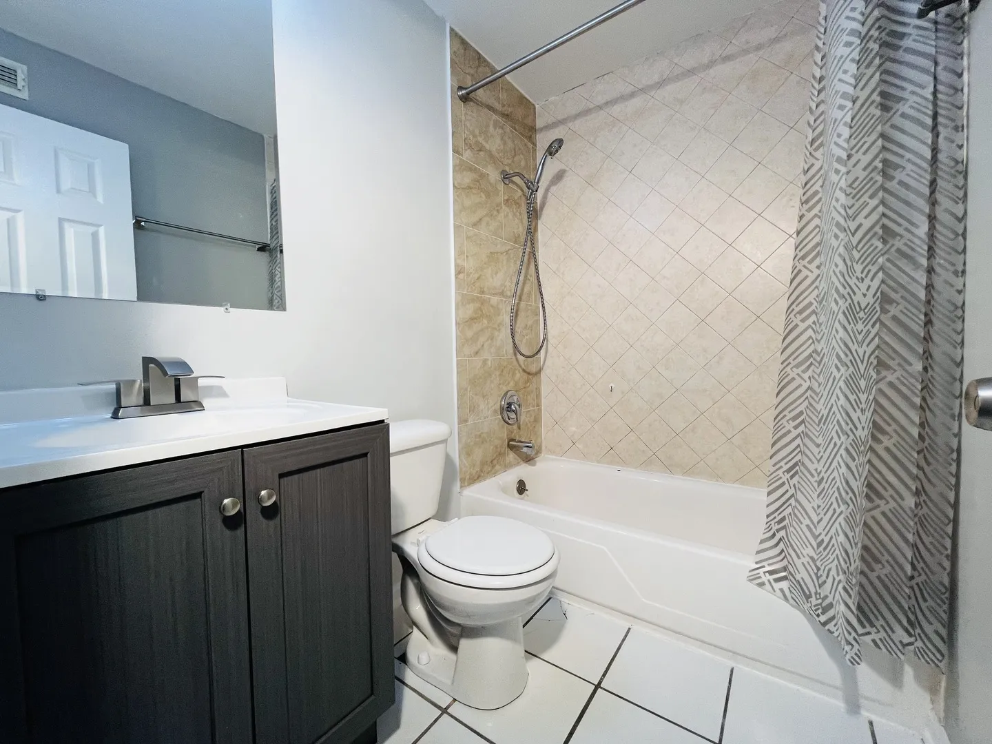 1511 N Windsor Dr, , 60004, USA 60004-Arlington Heights-IL