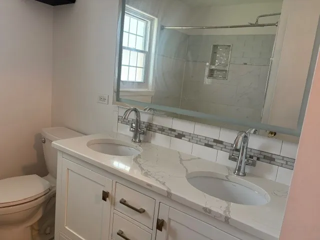 2156 Rugen Rd, ,  60026, USA 60026-Glenview-IL