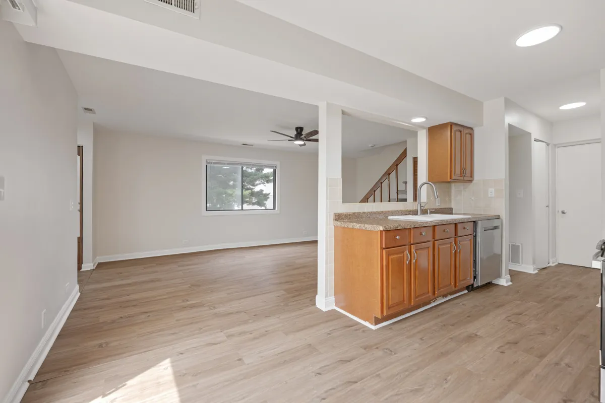 40 N Waterford Dr, , 60194, USA 60194-Schaumburg-IL