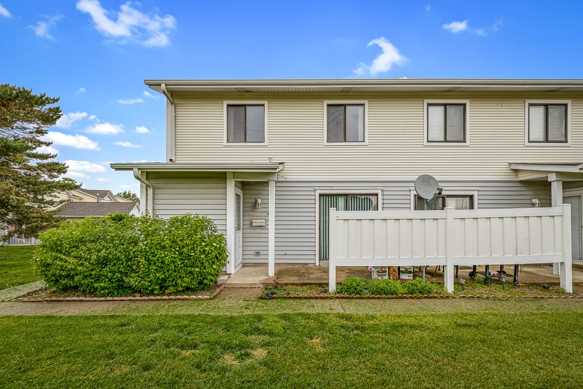 40 N Waterford Dr, , 60194, USA 60194-Schaumburg-IL