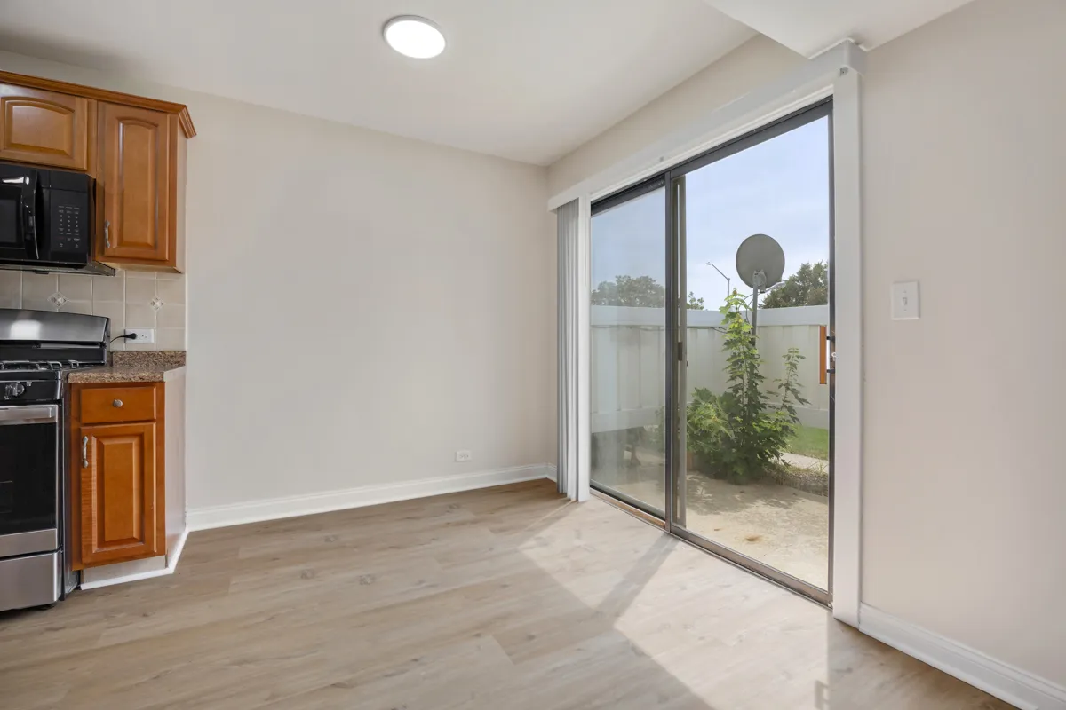 40 N Waterford Dr, , 60194, USA 60194-Schaumburg-IL