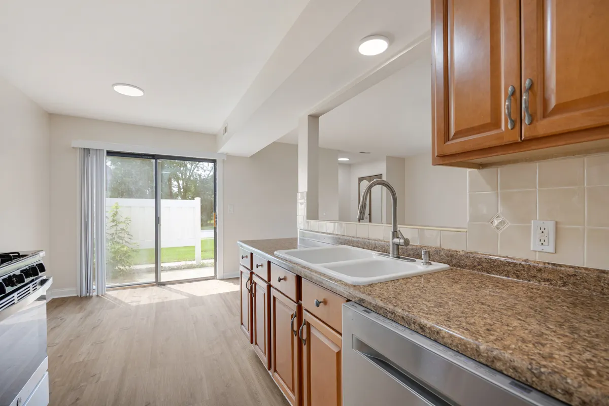 40 N Waterford Dr, , 60194, USA 60194-Schaumburg-IL