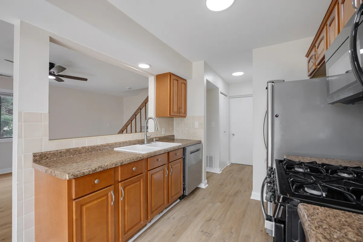 40 N Waterford Dr, , 60194, USA 60194-Schaumburg-IL
