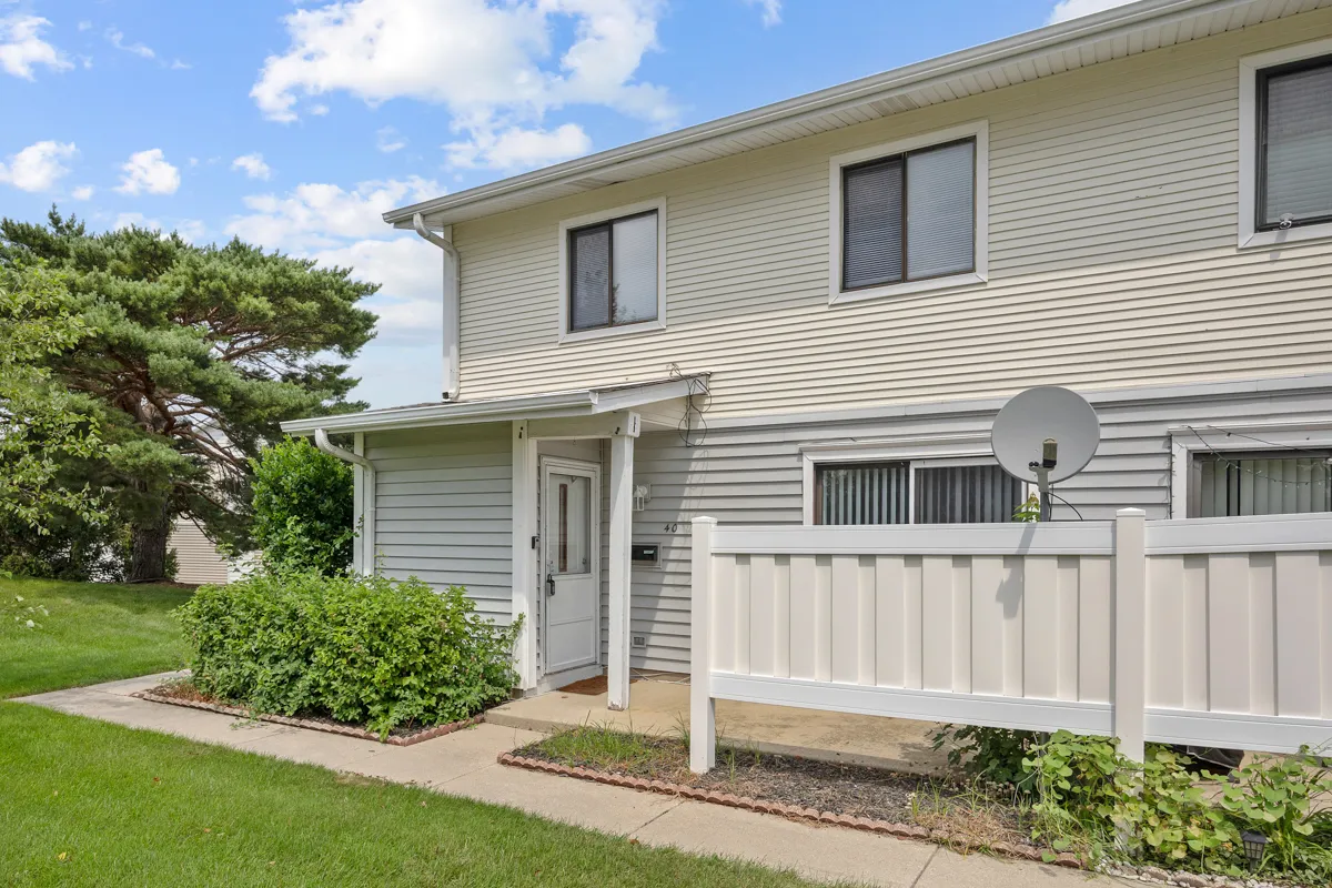 40 N Waterford Dr, , 60194, USA 60194-Schaumburg-IL