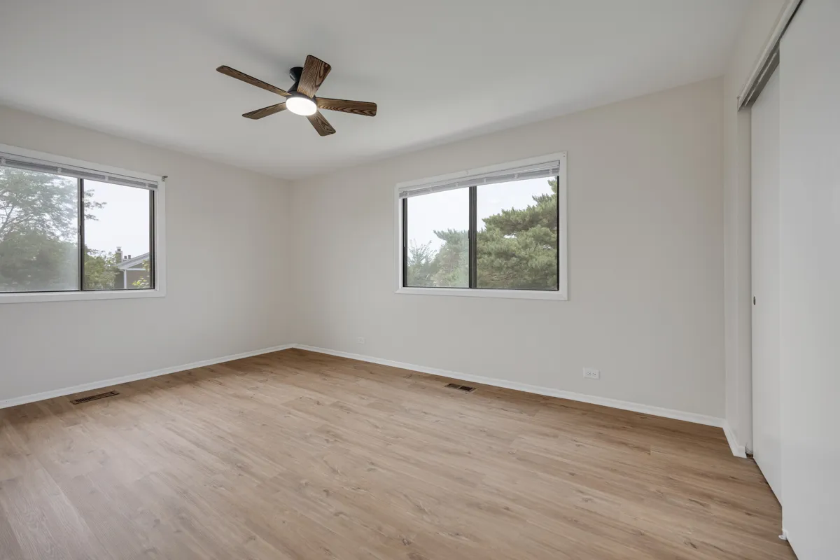 40 N Waterford Dr, , 60194, USA 60194-Schaumburg-IL