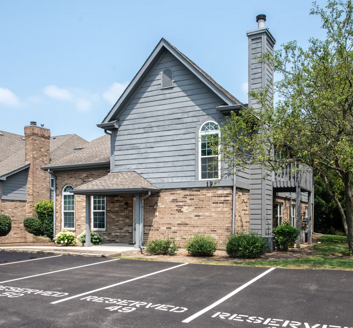 19 Foxcroft Rd, ,  60565, USA 60565-Naperville-IL