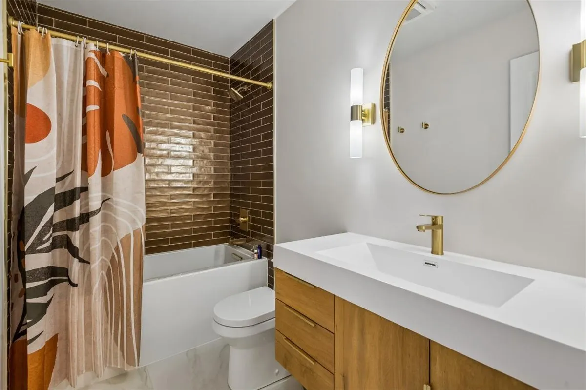 2419 Birch St, ,  60018, USA 60018-Des Plaines-IL