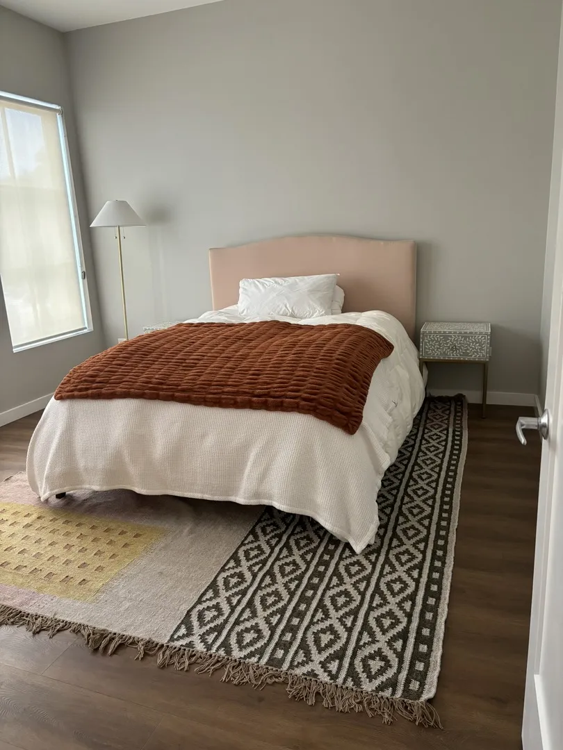 720 N Washington St, , 60563, USA 60563-Naperville-IL
