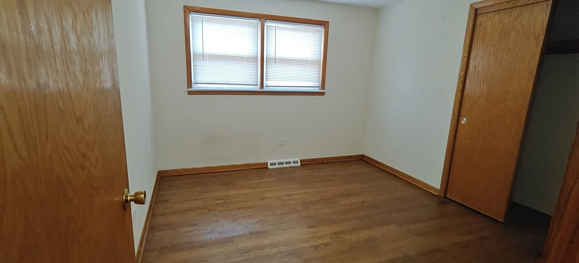 10824 S Sacramento Ave, ,  60655, USA 60655-Chicago-IL