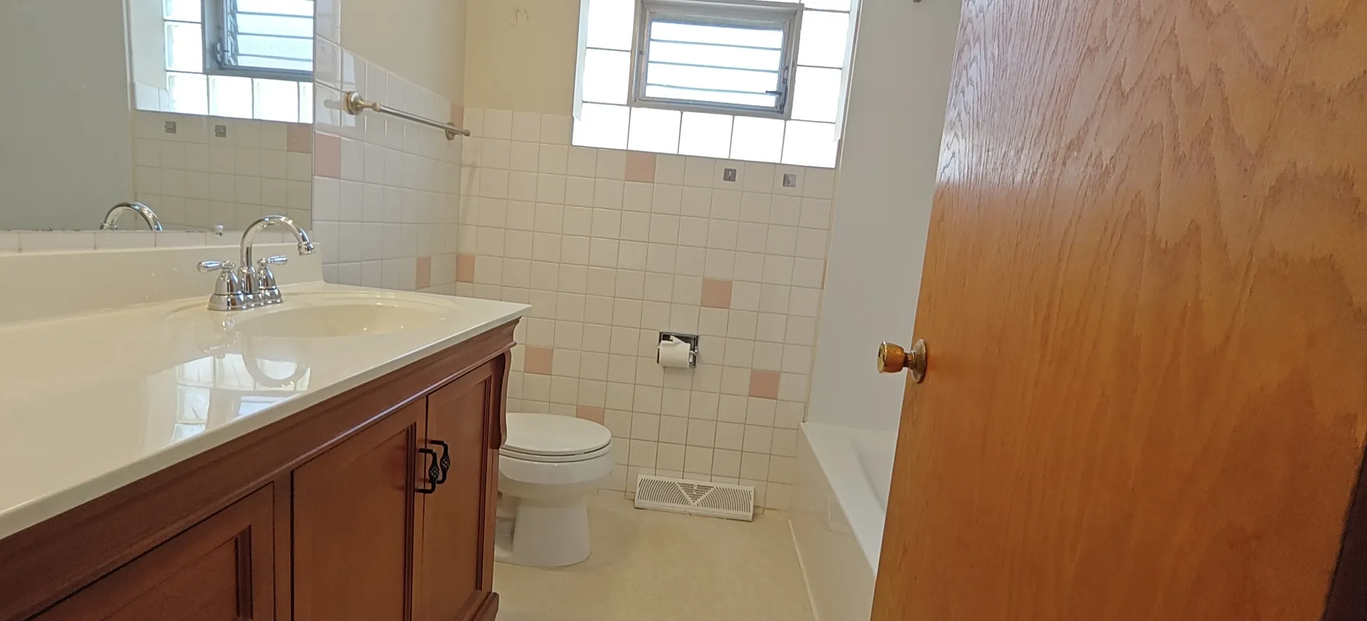 10824 S Sacramento Ave, ,  60655, USA 60655-Chicago-IL
