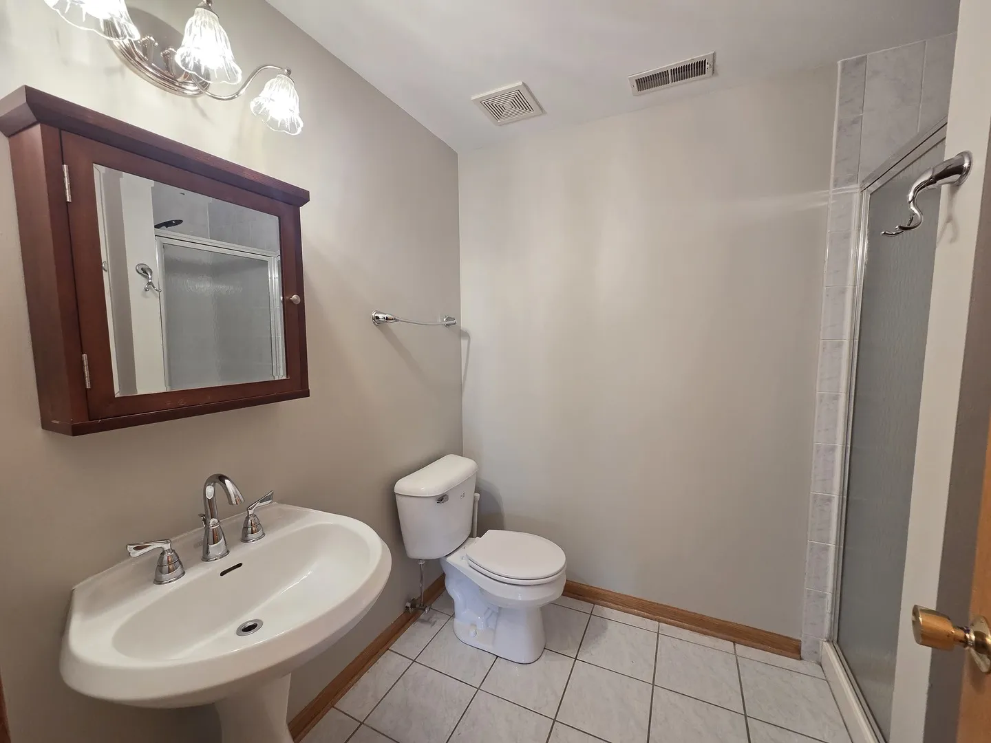 8112 Rutherford Dr, ,  60517, USA 60517-Woodridge-IL