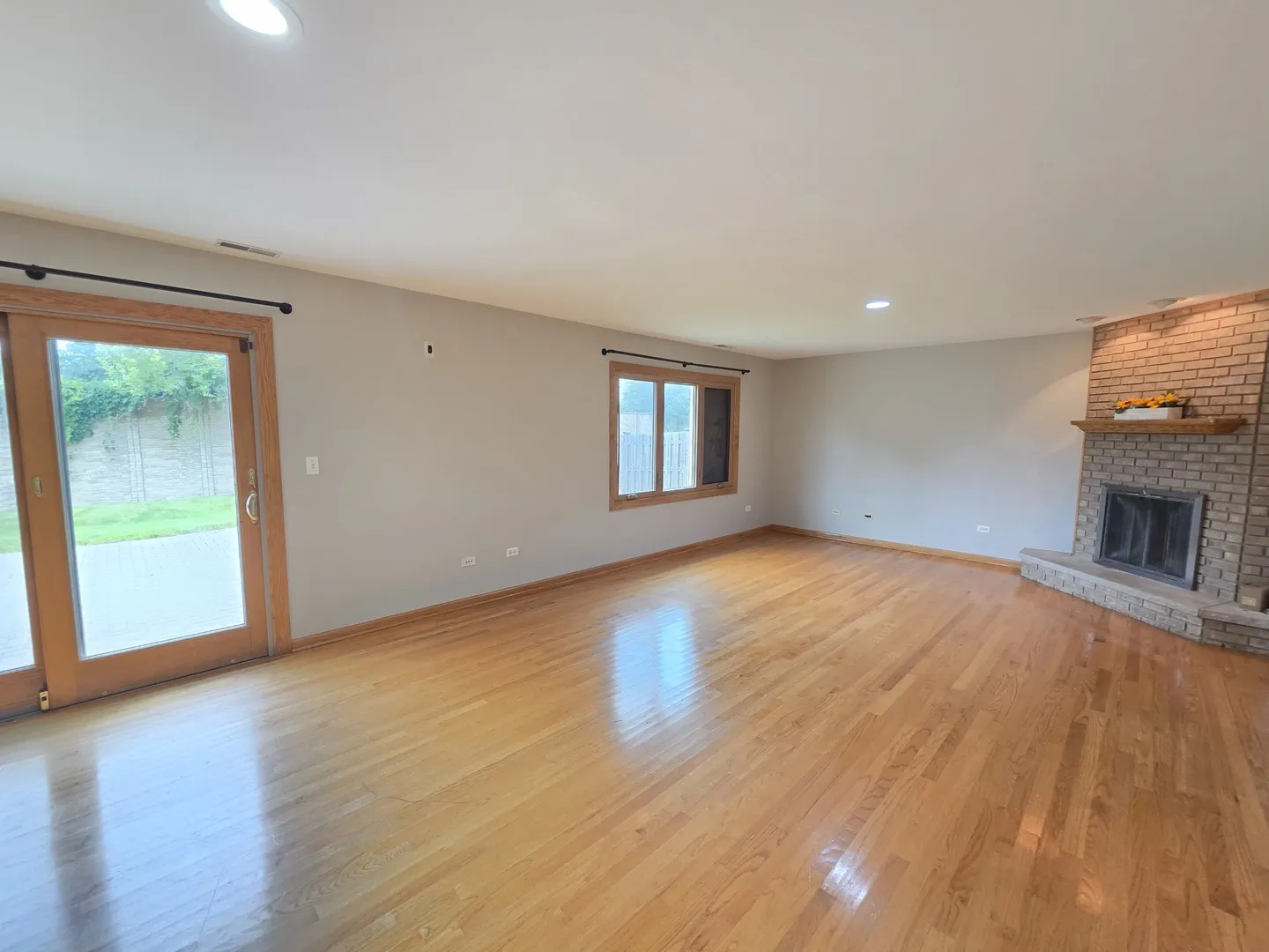 8112 Rutherford Dr, ,  60517, USA 60517-Woodridge-IL