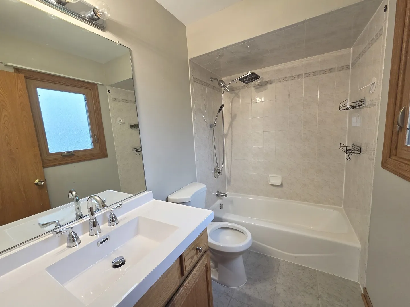 8112 Rutherford Dr, ,  60517, USA 60517-Woodridge-IL