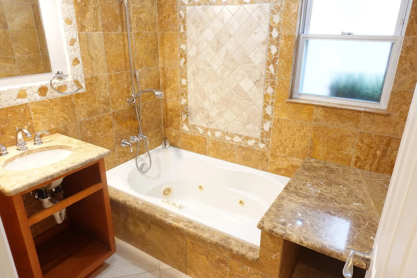 9544 Nerbonne Ave, , 60131, USA 60131-Franklin Park-IL