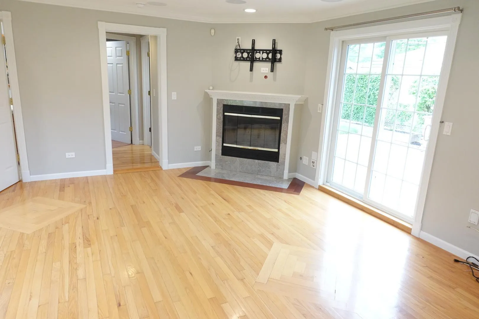9544 Nerbonne Ave, , 60131, USA 60131-Franklin Park-IL