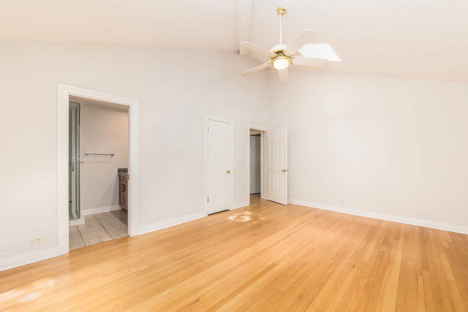 924 Brookline Ln, ,  60068, USA 60068-Park Ridge-IL