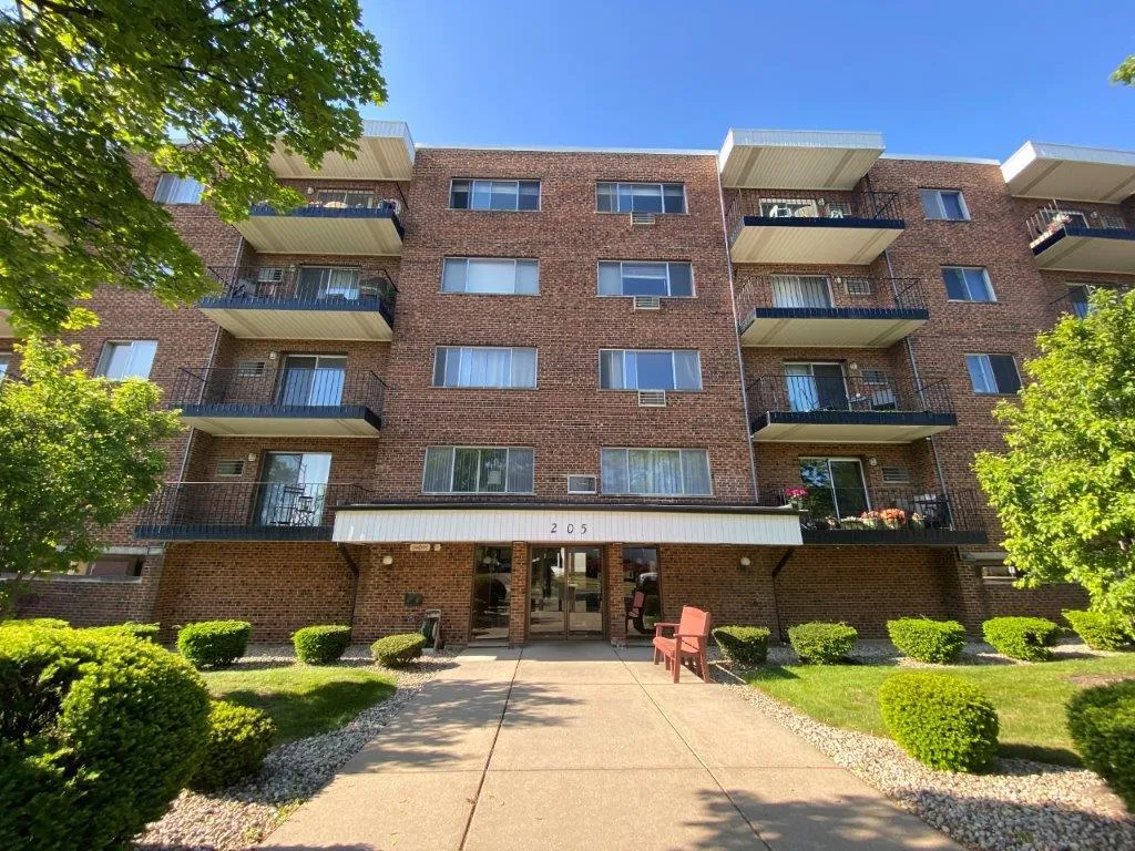 205 W Miner St, , 60005, USA 60005-Arlington Heights-IL