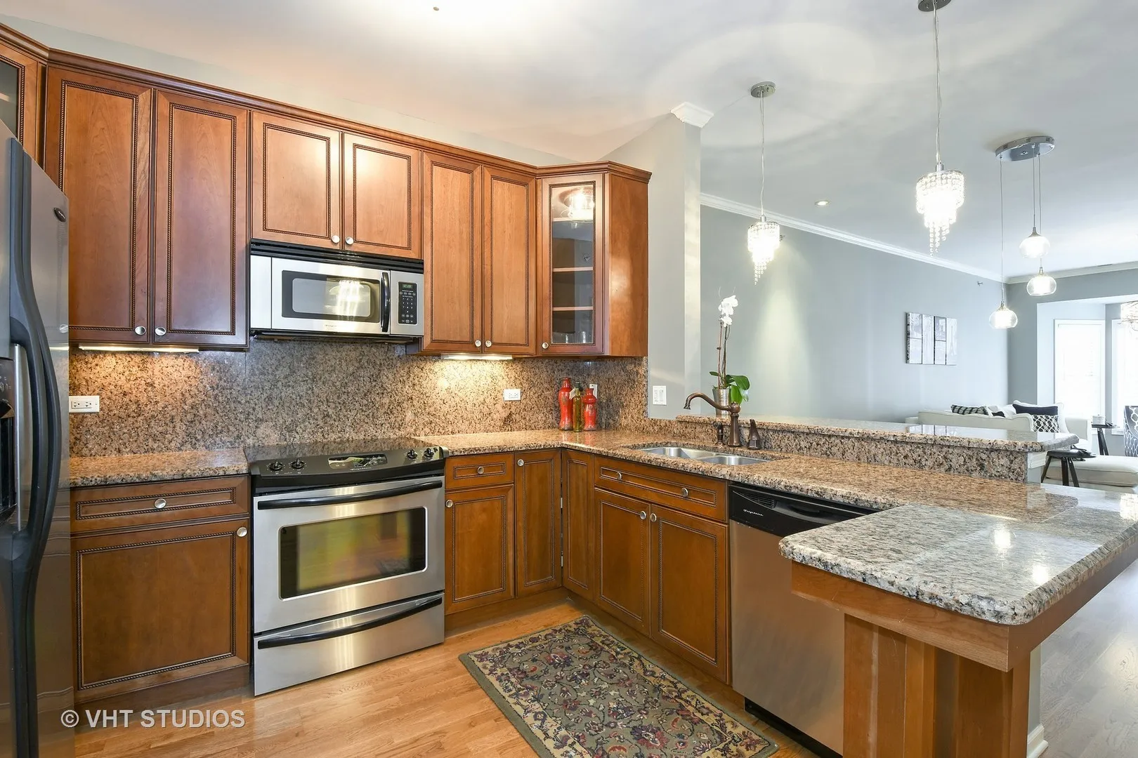 100 E Station St, ,  60010, USA 60010-Barrington-IL
