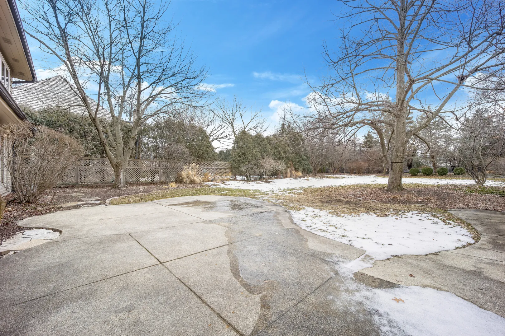 120 E 8th St, , 60521, USA 60521-Hinsdale-IL