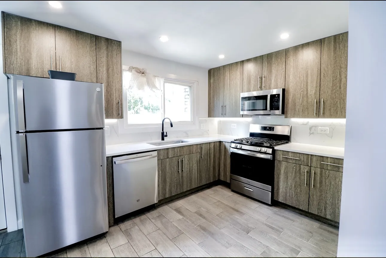 520 Glendale Rd, ,  60025, USA 60025-Glenview-IL