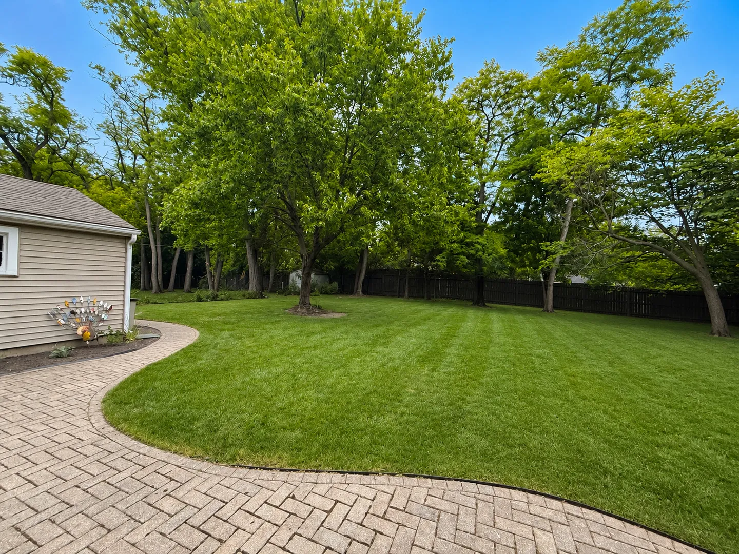 739 S Cook St, ,  60010, USA 60010-Barrington-IL