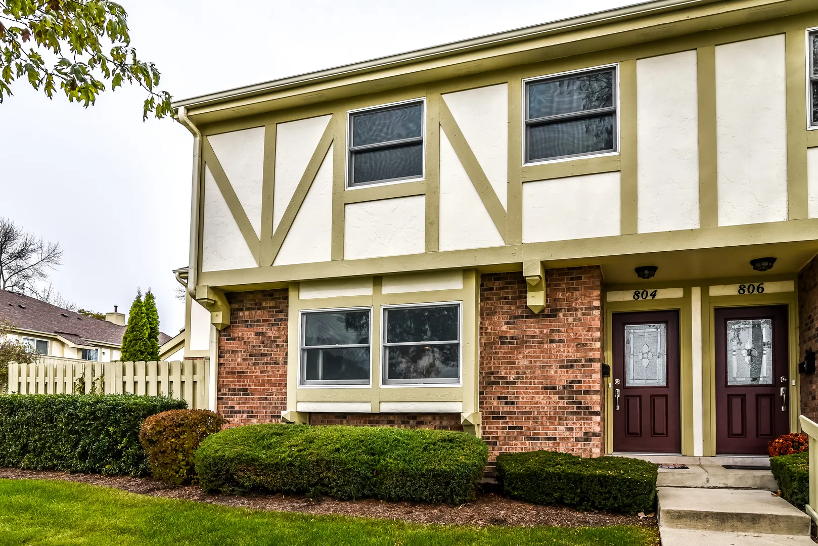 804 E Hillside Ave, ,  60010, USA 60010-Barrington-IL