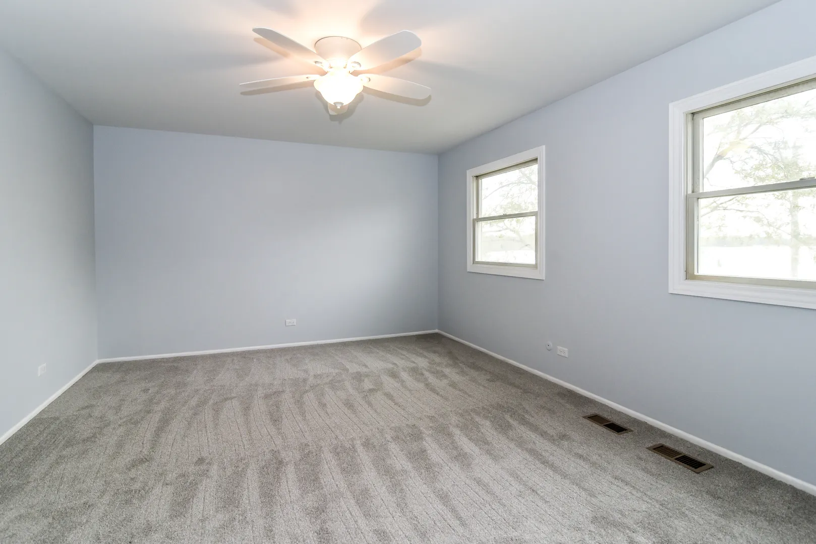 804 E Hillside Ave, ,  60010, USA 60010-Barrington-IL
