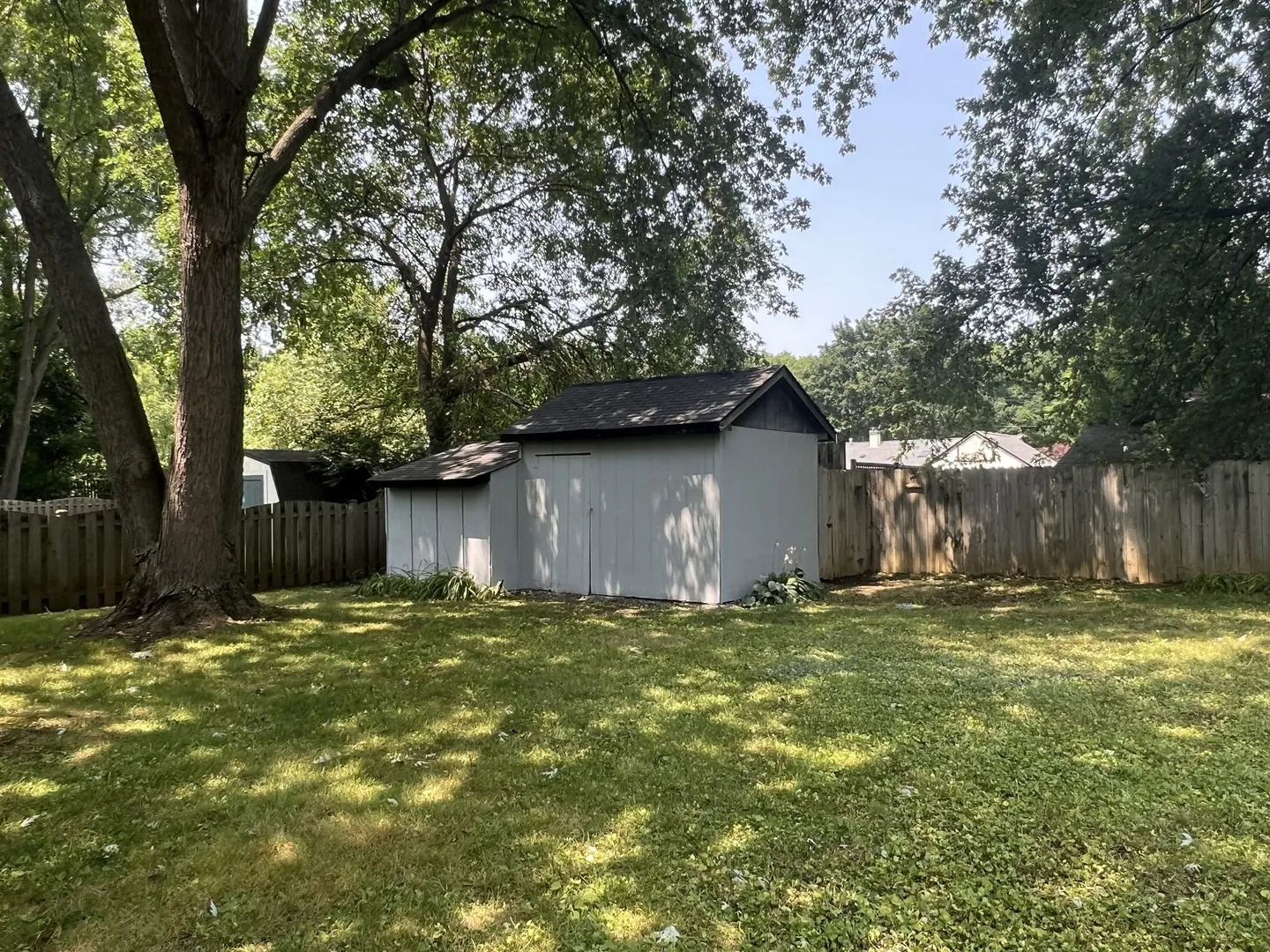 16260 W Arlington Dr, , 60048, USA 60048-Libertyville-IL
