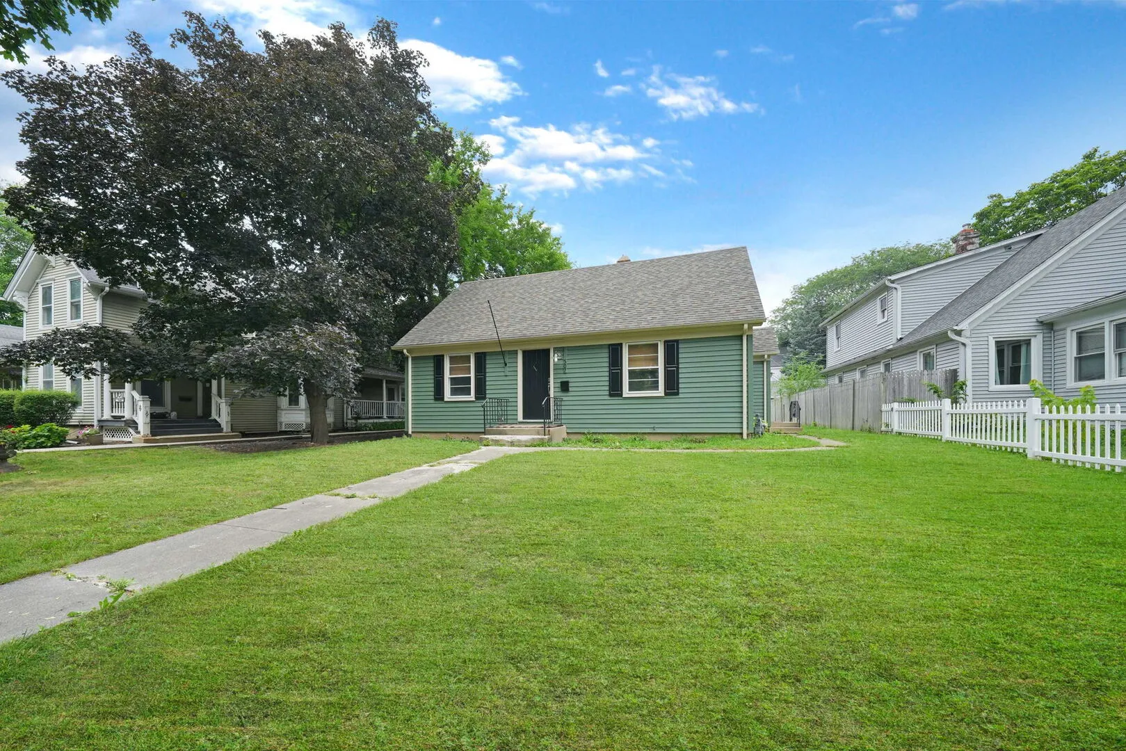 507 W Wesley St, ,  60187, USA 60187-Wheaton-IL