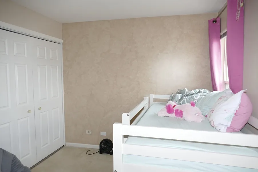 1995 Golden Gate Ln, ,  60563, USA 60563-Naperville-IL