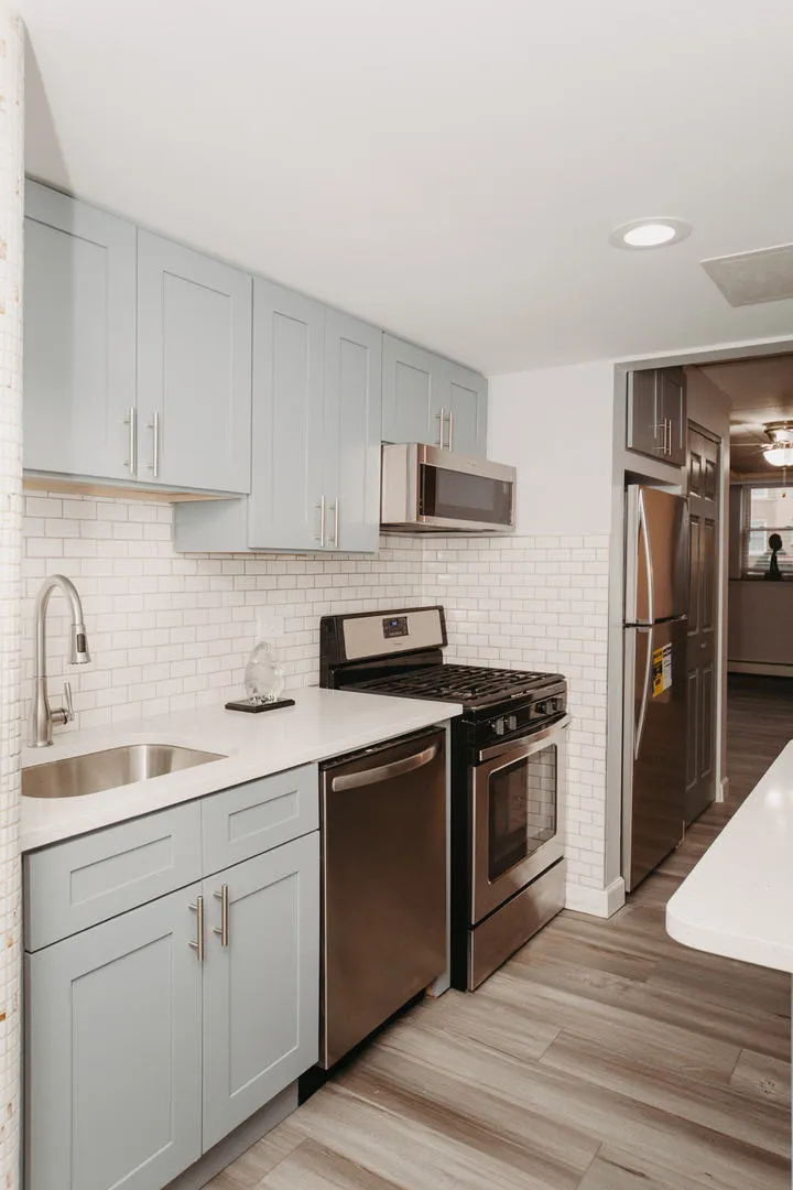 9124 La Crosse Ave, ,  60077, USA 60077-Skokie-IL