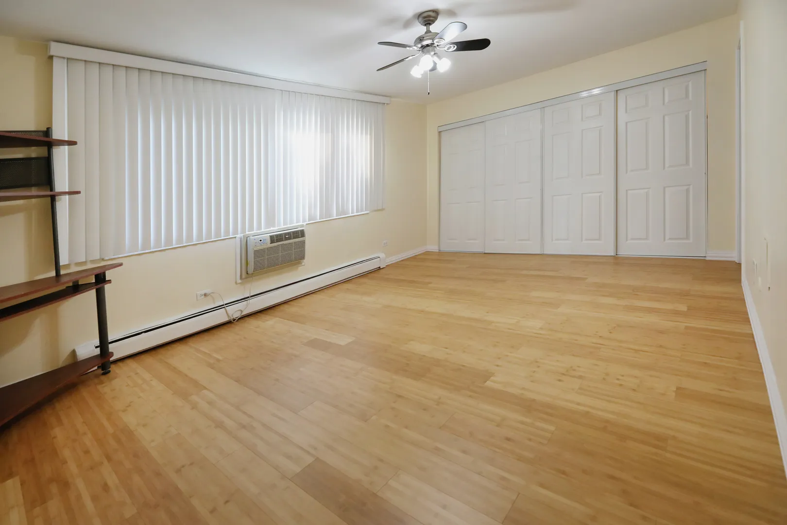 10385 Dearlove Rd, ,  60025, USA 60025-Glenview-IL