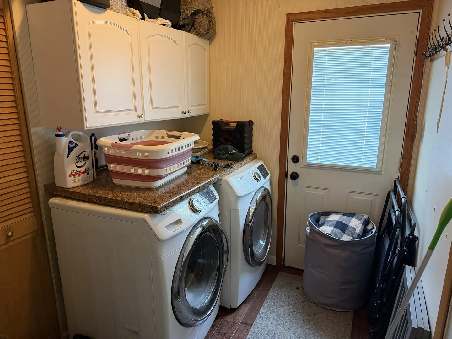 1927 Farmington Ct, ,  60565, USA 60565-Naperville-IL