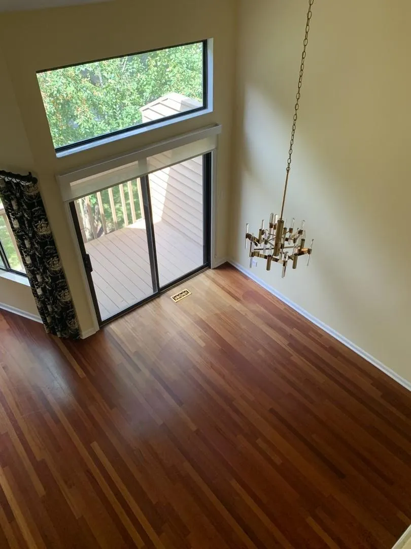 946 N Shoreline Rd, ,  60010, USA 60010-Lake Barrington-IL