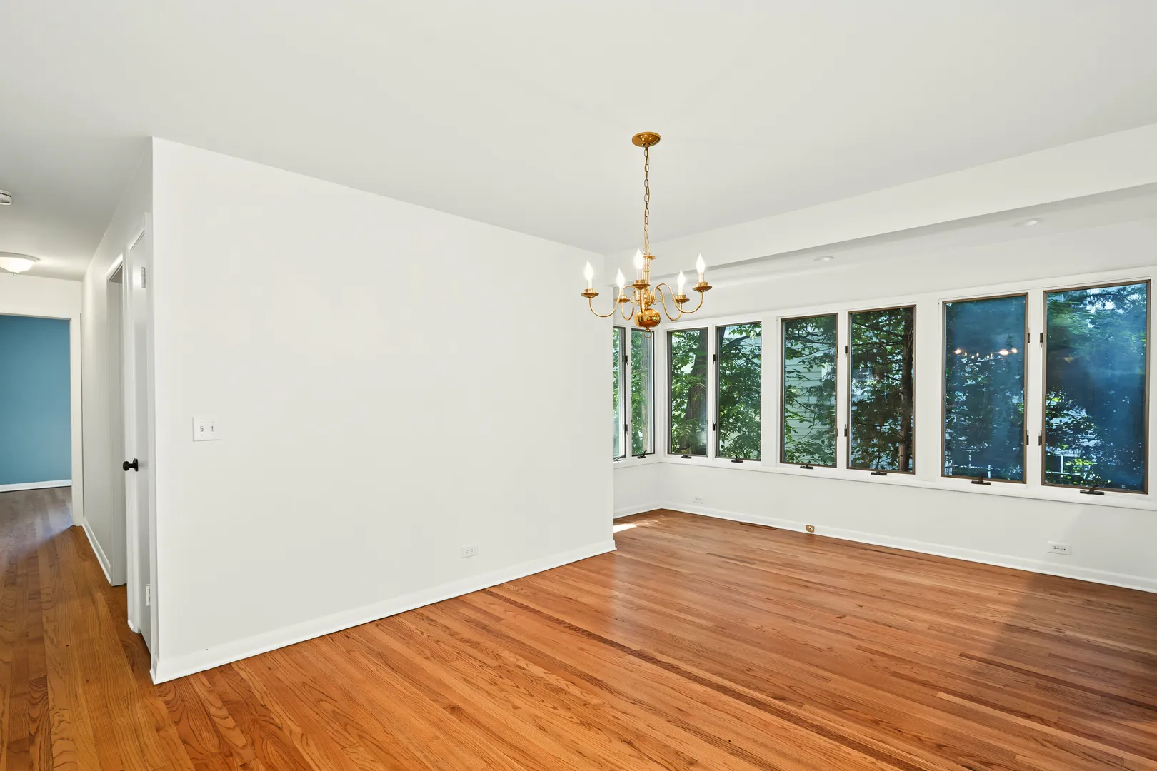 673 N Park Blvd, ,  60137, USA 60137-Glen Ellyn-IL