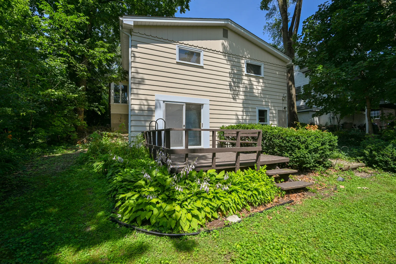 673 N Park Blvd, ,  60137, USA 60137-Glen Ellyn-IL