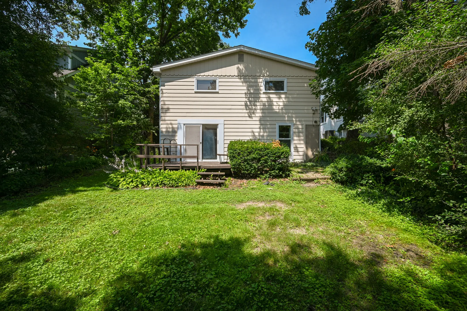 673 N Park Blvd, ,  60137, USA 60137-Glen Ellyn-IL