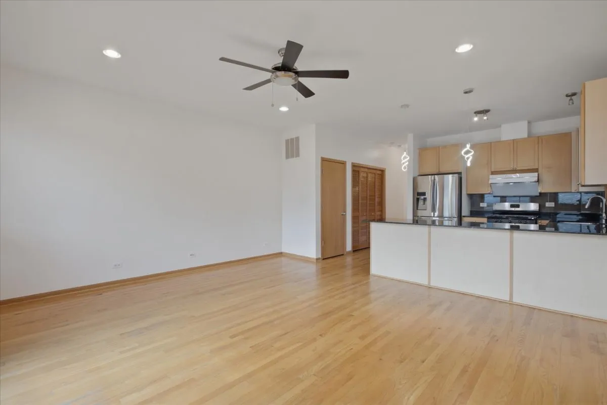 2911 S Farrell St, , 60608, USA 60608-Chicago-IL