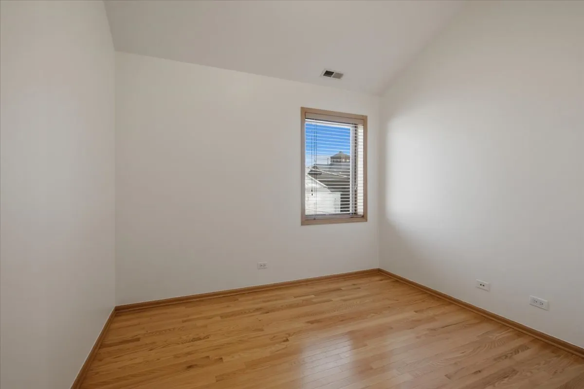 2911 S Farrell St, , 60608, USA 60608-Chicago-IL