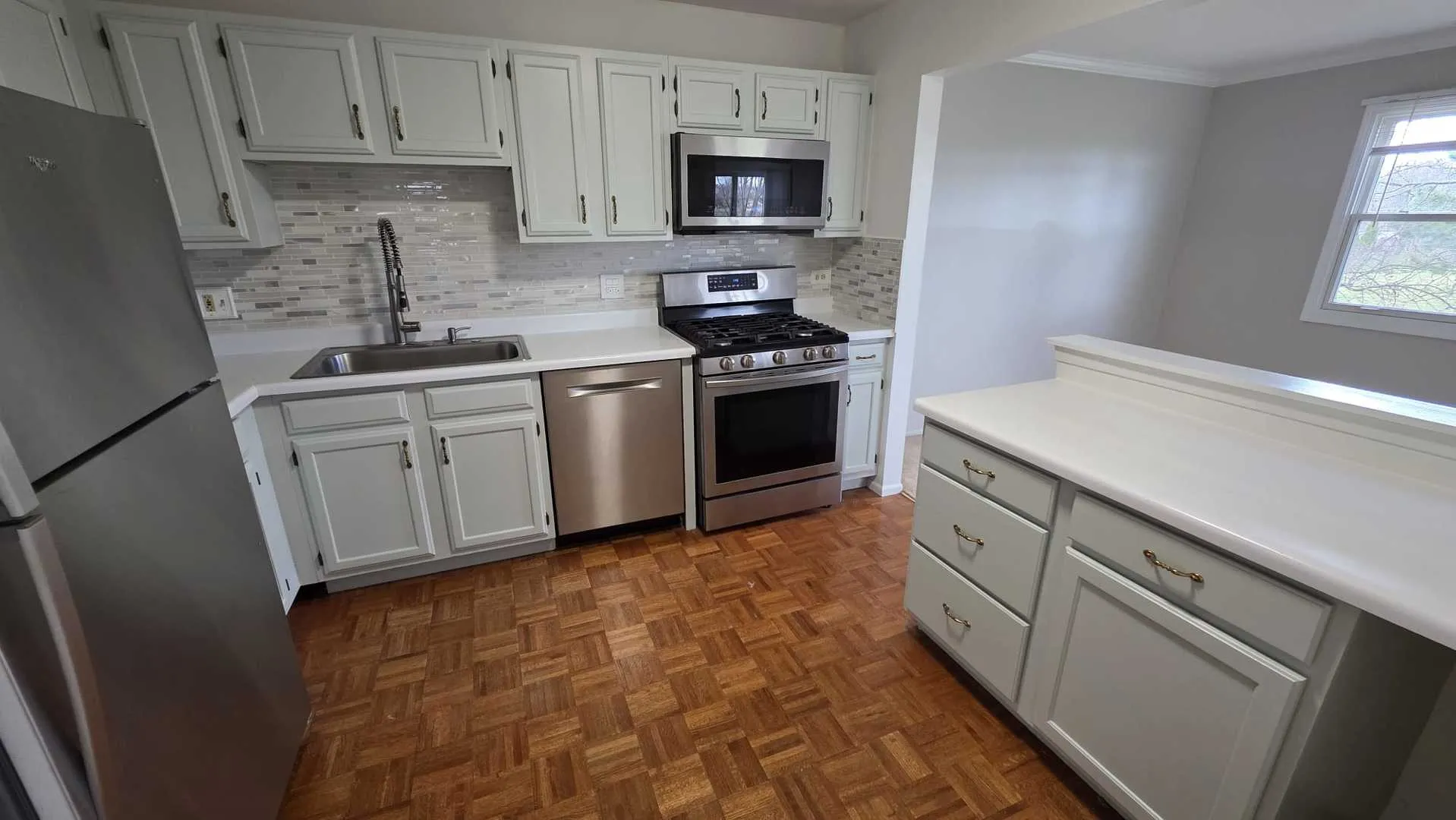 311 Glasgow Ln, ,  60194, USA 60194-Schaumburg-IL