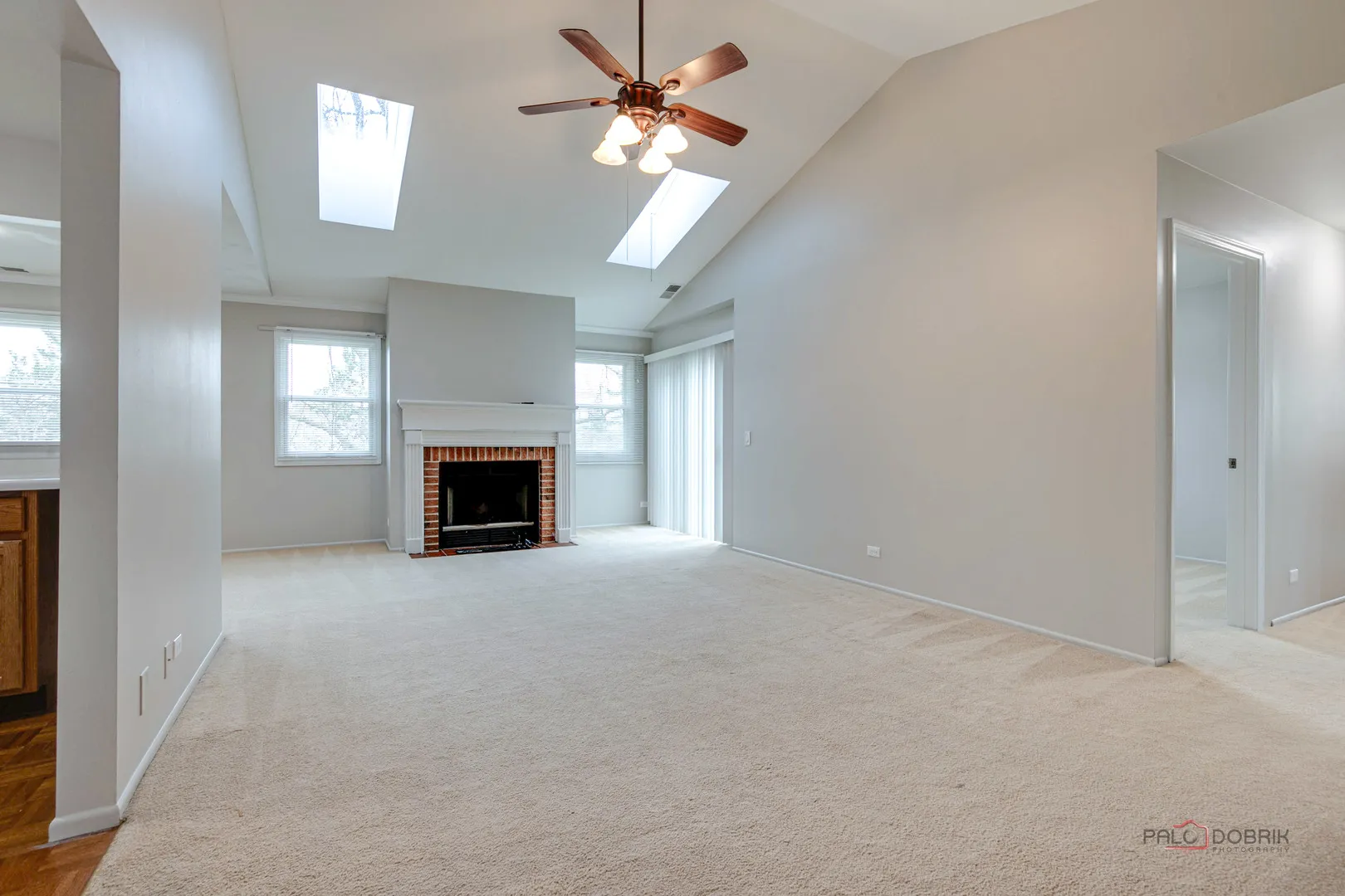311 Glasgow Ln, ,  60194, USA 60194-Schaumburg-IL