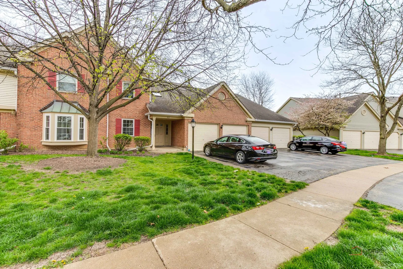 311 Glasgow Ln, ,  60194, USA 60194-Schaumburg-IL