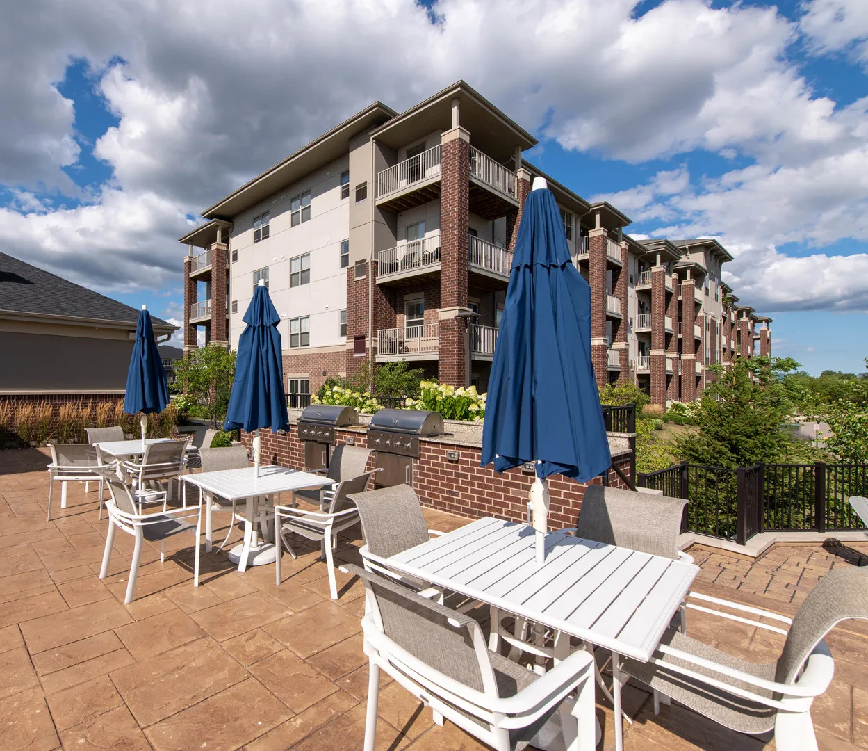 21599 W Field Ct, ,  60010, USA 60010-Deer Park-IL