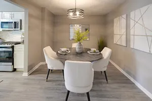 1910 Chestnut Ave, ,  60025, USA 60025-Glenview-IL