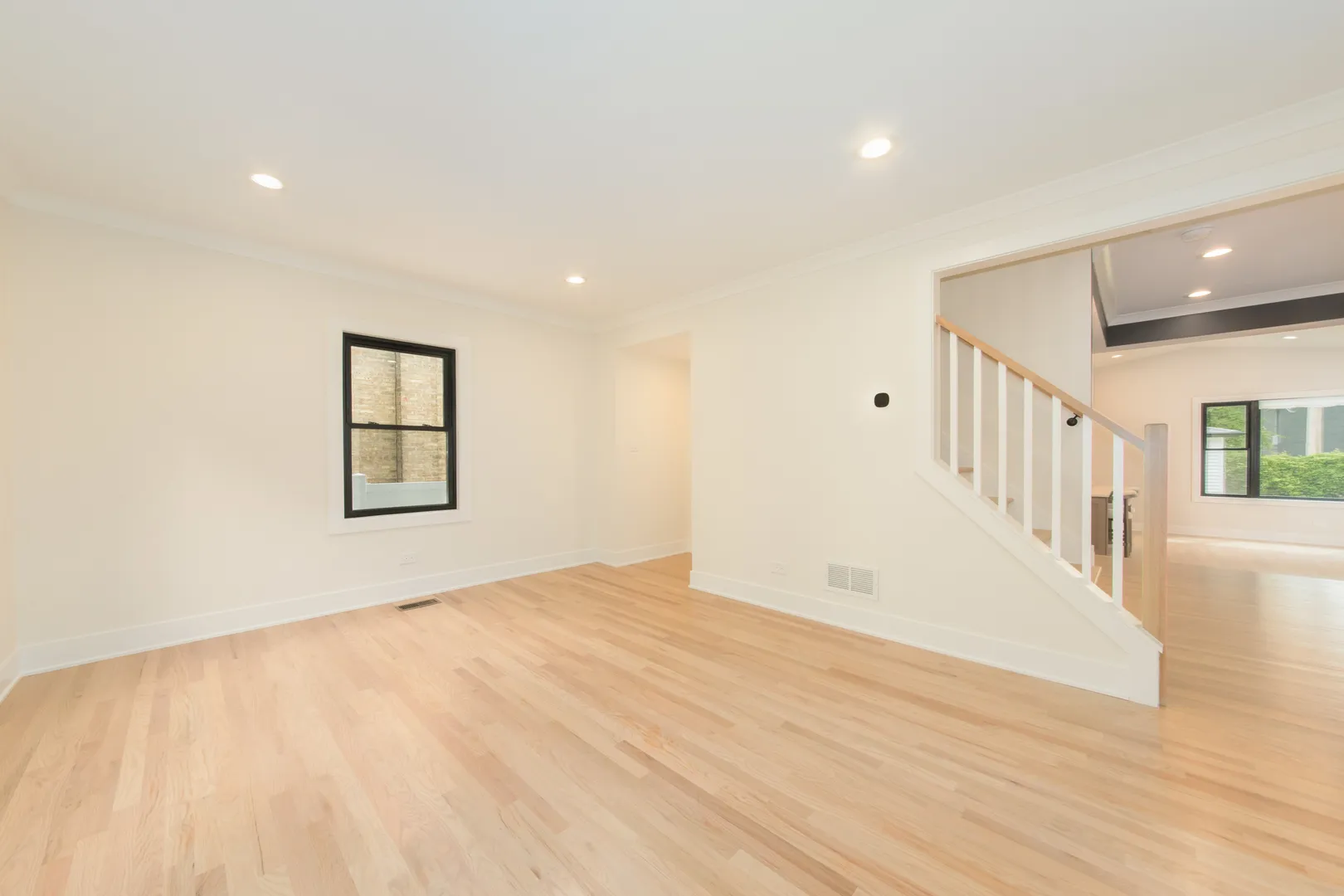 7111 N Mason Ave, ,  60646, USA 60646-Chicago-IL