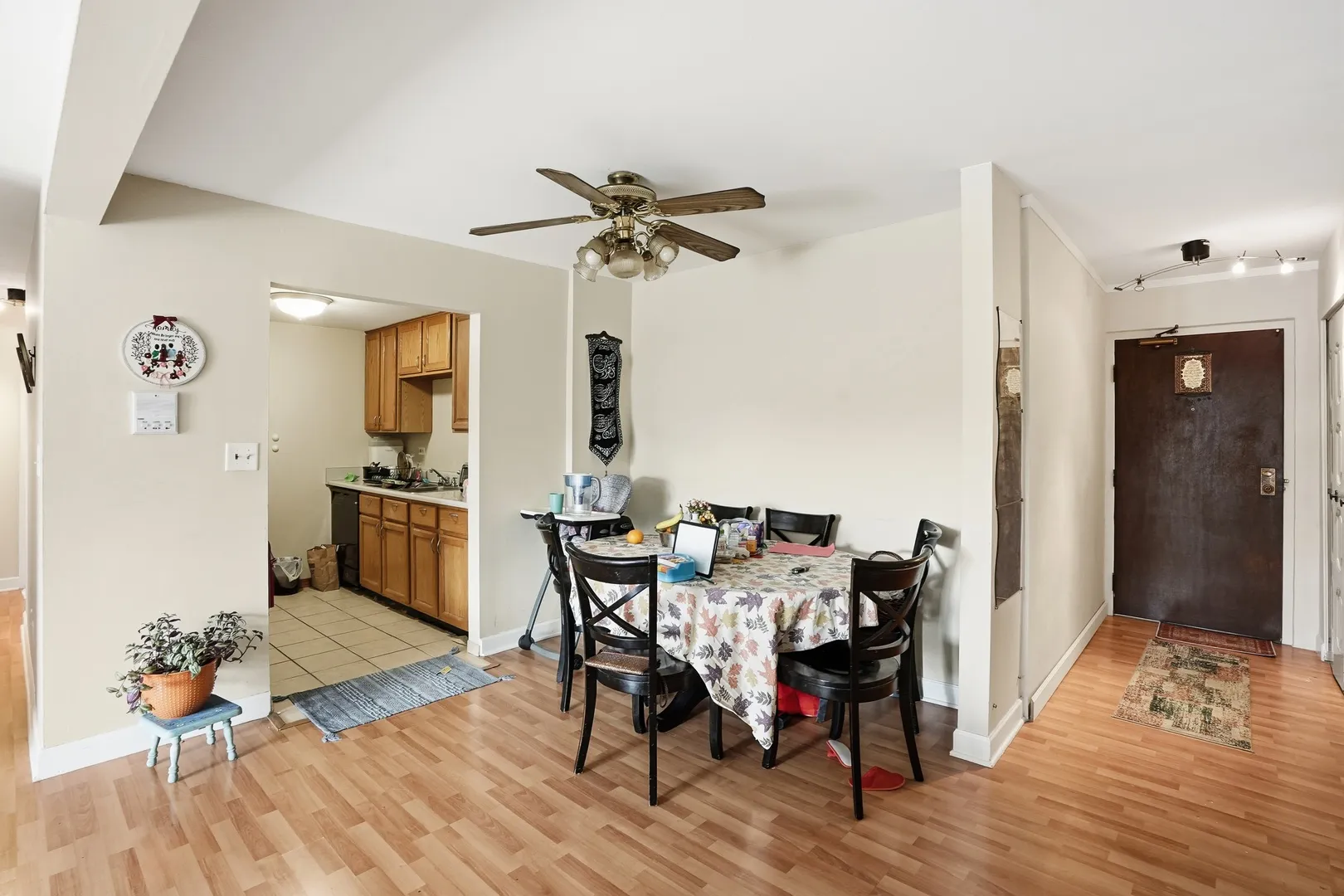 238 E Bailey Rd, , 60565, USA 60565-Naperville-IL