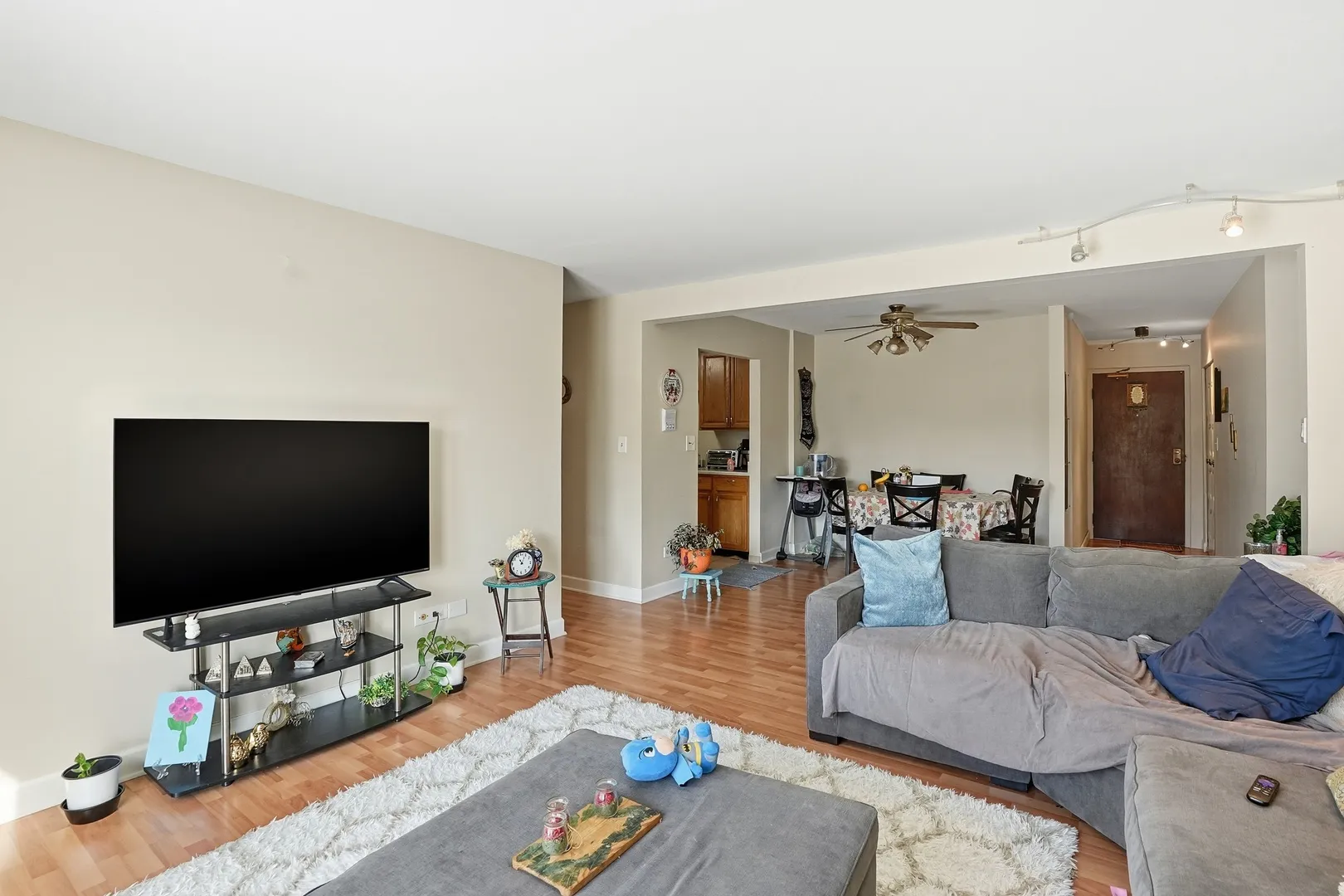 238 E Bailey Rd, , 60565, USA 60565-Naperville-IL
