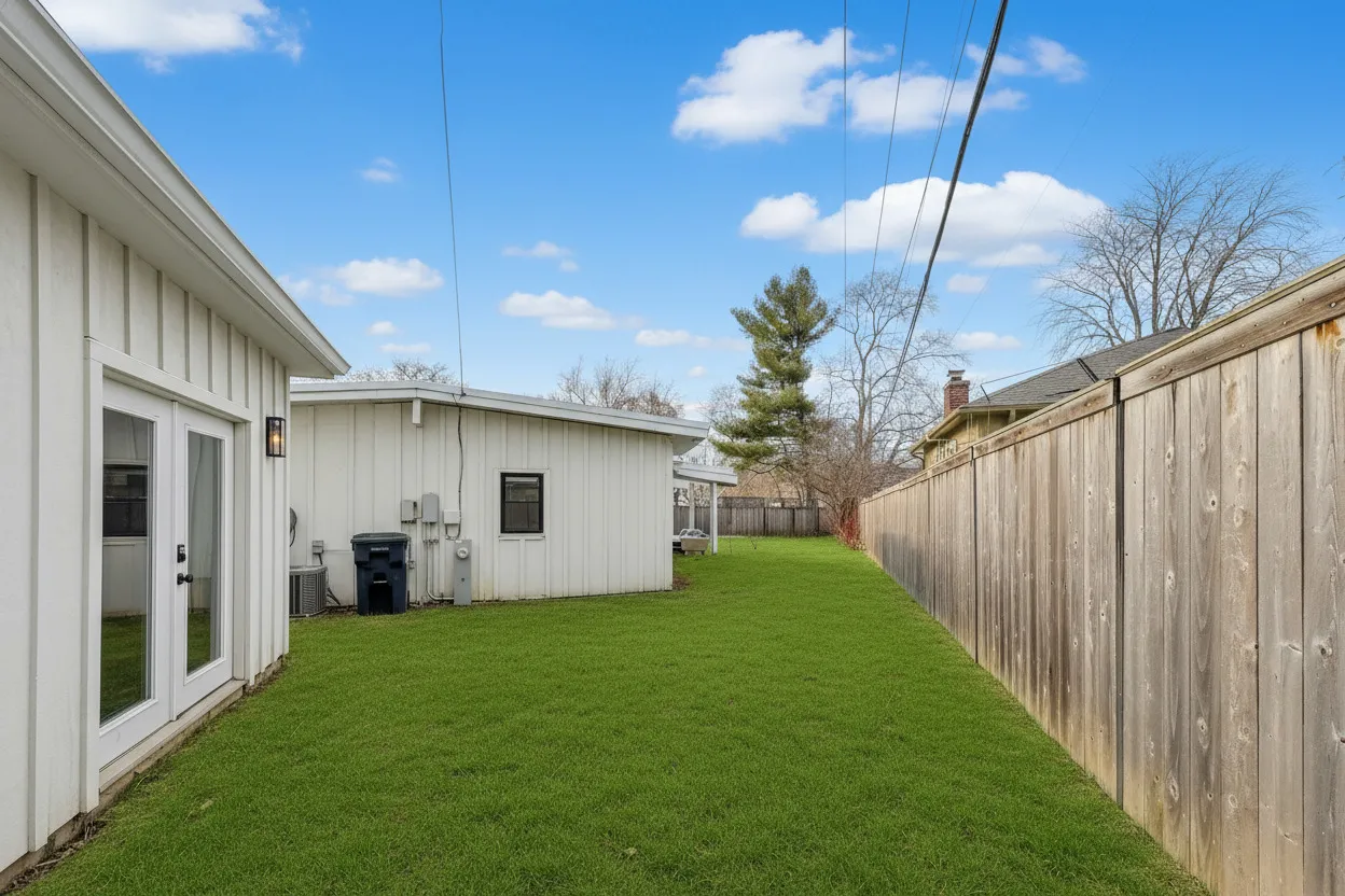 2649 N Crawford Ave, ,  60201, USA 60201-Evanston-IL