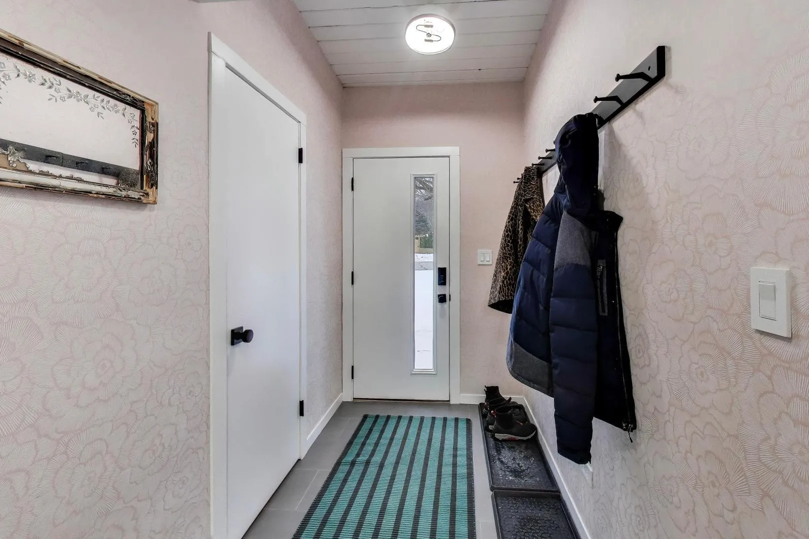 2649 N Crawford Ave, ,  60201, USA 60201-Evanston-IL